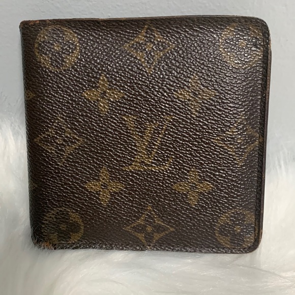 Louis Vuitton Other - 1986 authentic Louis Vuitton men’s wallet